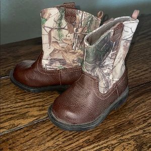 Toddler boots